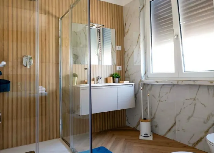 VibeS in Centro apartment&rooms